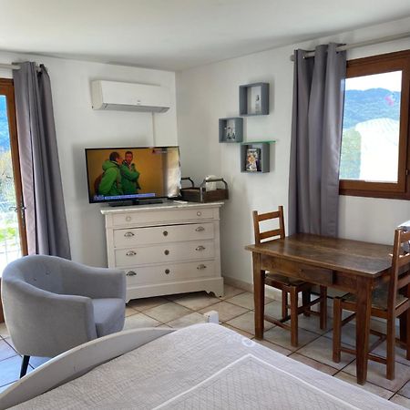 Chambre Une Fenetre Sur Le Ventoux La Clue Plaisians ภายนอก รูปภาพ